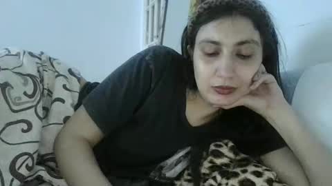 cutekattie online show from June 11, 6:32 am