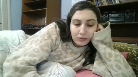 cutekattie online show from February 5, 7:11 am