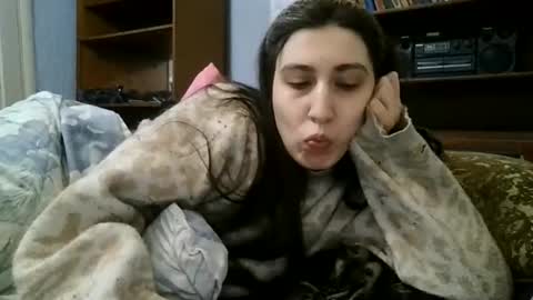 cutekattie online show from February 7, 9:02 am