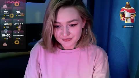 Snapshot of cutepie33 chatting on October 4, 6:41 am cutepie33 online show from October 4, 6:41 am