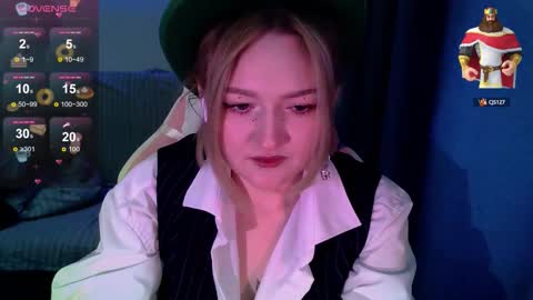 Snapshot of cutepie33 chatting on October 12, 5:43 am cutepie33 online show from October 12, 5:43 am