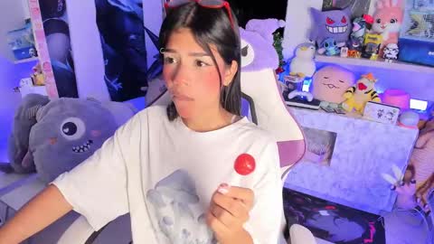 Snapshot of cutestephuwu chatting on March 8, 1:15 am - independent model online show from March 8, 1:15 am