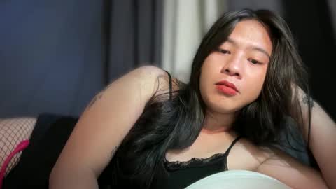 cute online show from March 21, 8:41 am