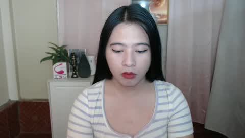 Snapshot of cutie_asianwoman chatting on January 26, 5:34 pm cutie_asianwoman online show from January 26, 5:34 pm