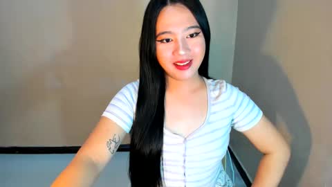 Snapshot of cutie_asianwoman chatting on February 18, 8:04 pm cutie_asianwoman online show from February 18, 8:04 pm