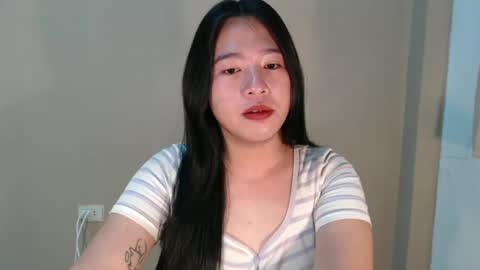 Snapshot of cutie_asianwoman chatting on February 23, 8:50 pm cutie_asianwoman online show from February 23, 8:50 pm