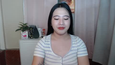 Snapshot of cutie_asianwoman chatting on January 28, 3:46 pm cutie_asianwoman online show from January 28, 3:46 pm