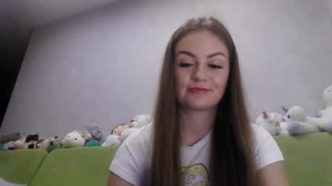 Chloe online show from October 19, 2:13 am