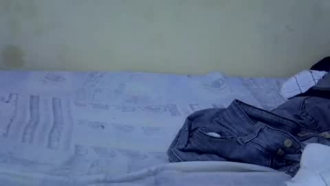 cutiehanish4 online show from June 14, 8:04 am