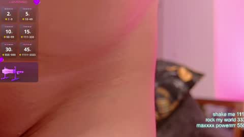 cutiepie69__ online show from June 26, 7:48 pm