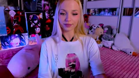 Snapshot of cuttie_ponyy chatting on February 13, 9:28 pm Nora online show from February 13, 9:28 pm