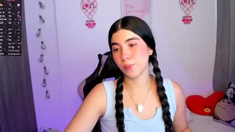 Liz online show from June 11, 10:39 pm