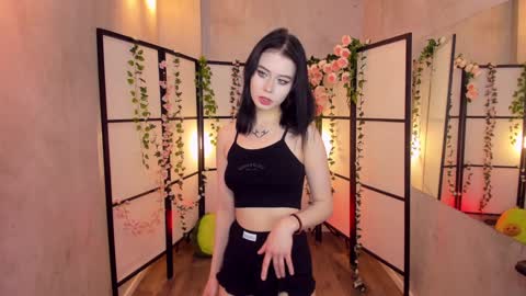 cyber_princess_ online show from December 4, 8:07 pm