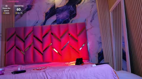 JAZMIN online show from December 17, 8:13 pm