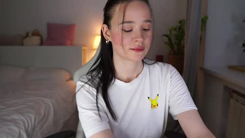 Daddys Trouble online show from February 26, 1:57 am