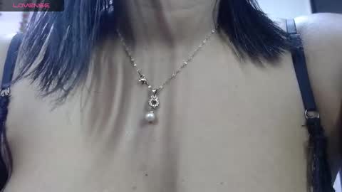 Snapshot of dafne_10 chatting on September 28, 12:39 am dafne online show from September 28, 12:39 am