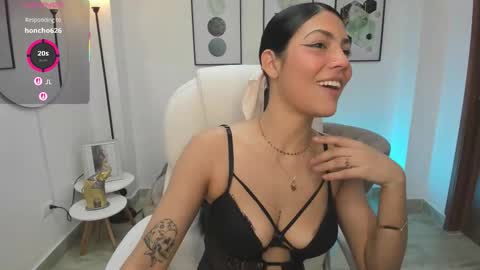 Snapshot of dafne_hills chatting on September 27, 8:16 pm Dafne online show from September 27, 8:16 pm