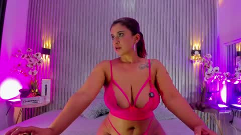 dafnecox online show from April 24, 3:31 am