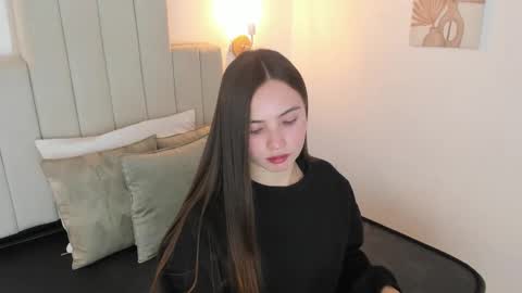 Snapshot of dafnevega chatting on September 19, 12:48 pm Dafne  online show from September 19, 12:48 pm