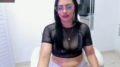 Dahian  online show from October 27, 1:28 pm