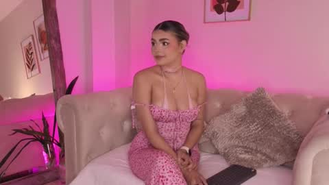 Dahiann Walcott online show from March 4, 6:03 pm