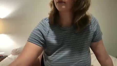 daisy_lately online show from March 10, 10:52 am