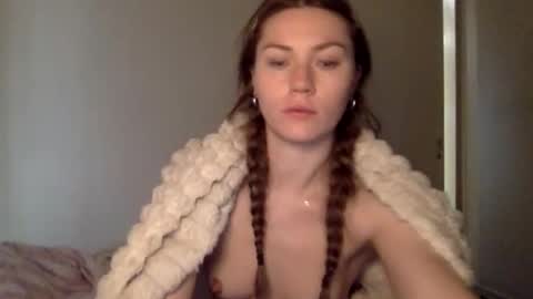 Daisy online show from May 30, 5:05 am