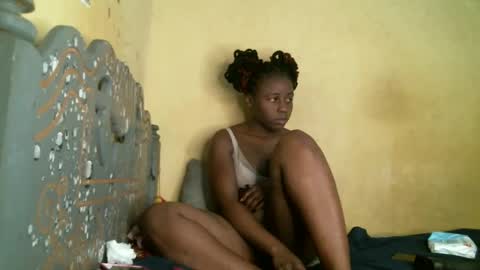 daisyy_delight online show from June 3, 2:33 pm