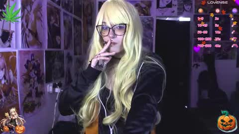 Snapshot of dakapsy420_ chatting on October 26, 6:36 pm Dakapsy online show from October 26, 6:36 pm