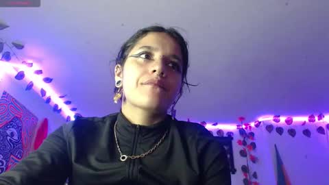 Dakko online show from March 22, 11:00 pm