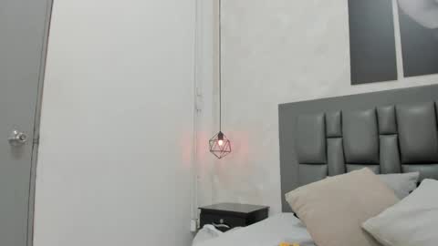 Dakota  online show from April 27, 12:24 pm