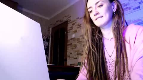 Dalia  online show from October 10, 9:47 am