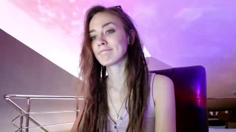 Dalia  online show from February 10, 10:20 am