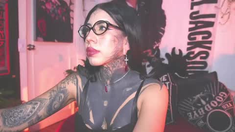 dalia_vorhees online show from April 27, 1:25 am