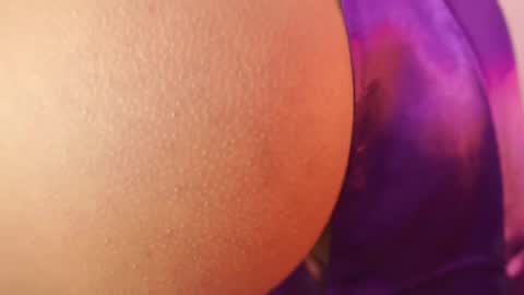 Snapshot of daliacruz chatting on October 12, 6:21 pm Dalia bondage online show from October 12, 6:21 pm