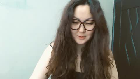 Snapshot of dalidayes chatting on December 24, 6:55 am Dali online show from December 24, 6:55 am