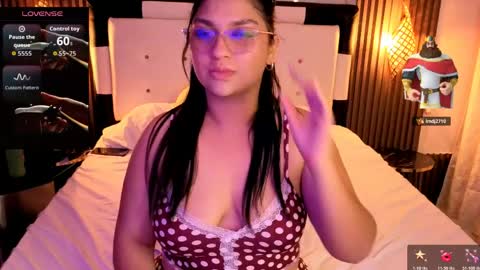 dalila online show from April 3, 8:45 am