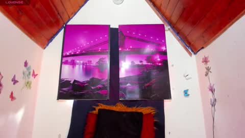 dana online show from September 11, 8:42 pm