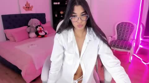 dana_paula online show from April 22, 11:51 am