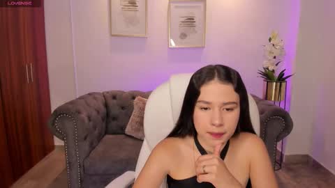 Snapshot of danaa_rouse chatting on October 4, 8:13 pm danaa_rouse online show from October 4, 8:13 pm