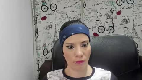 Snapshot of danaarey chatting on October 15, 5:04 pm Danaa Rey online show from October 15, 5:04 pm