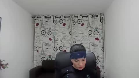 Snapshot of danaarey chatting on October 16, 5:37 pm Danaa Rey online show from October 16, 5:37 pm