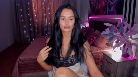 DanaMiers online show from November 22, 7:22 am