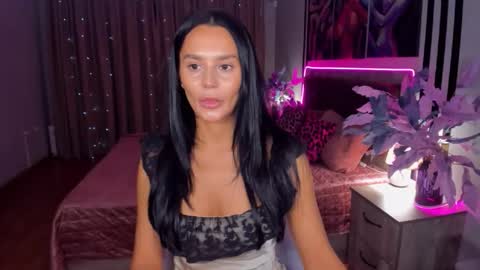 DanaMiers online show from November 18, 3:51 am