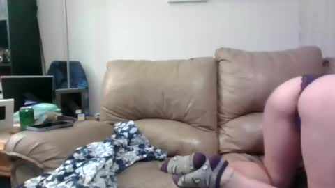 Snapshot of dancingcanadian chatting on October 28, 3:01 am DancingCanadian online show from October 28, 3:01 am