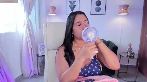 Dandara   online show from November 24, 7:05 pm