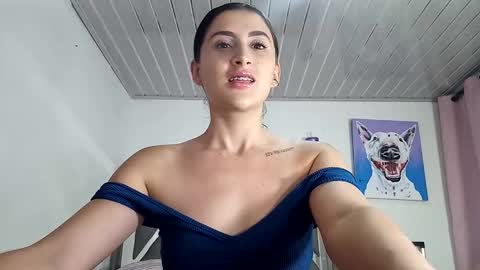 Snapshot of danellahouston chatting on February 12, 9:33 pm Danella Houston online show from February 12, 9:33 pm