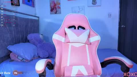 valentina online show from April 22, 2:14 pm