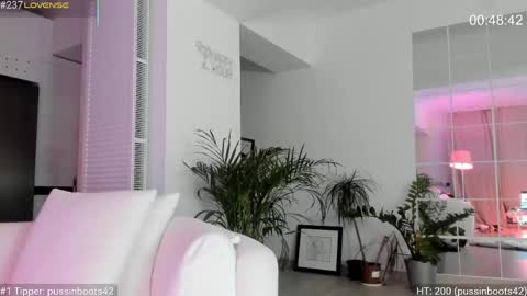 daniangel_web online show from March 22, 7:09 pm