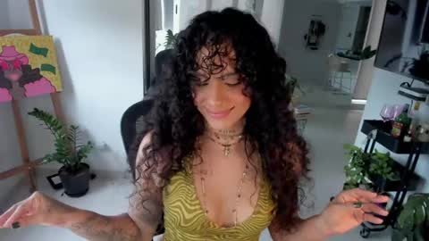 daniela_arenas online show from May 20, 4:26 pm